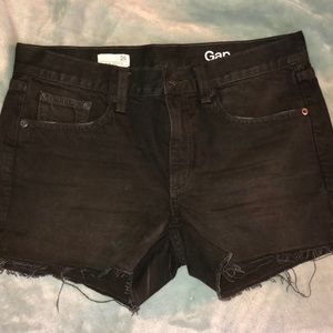 Black Gap short size 26